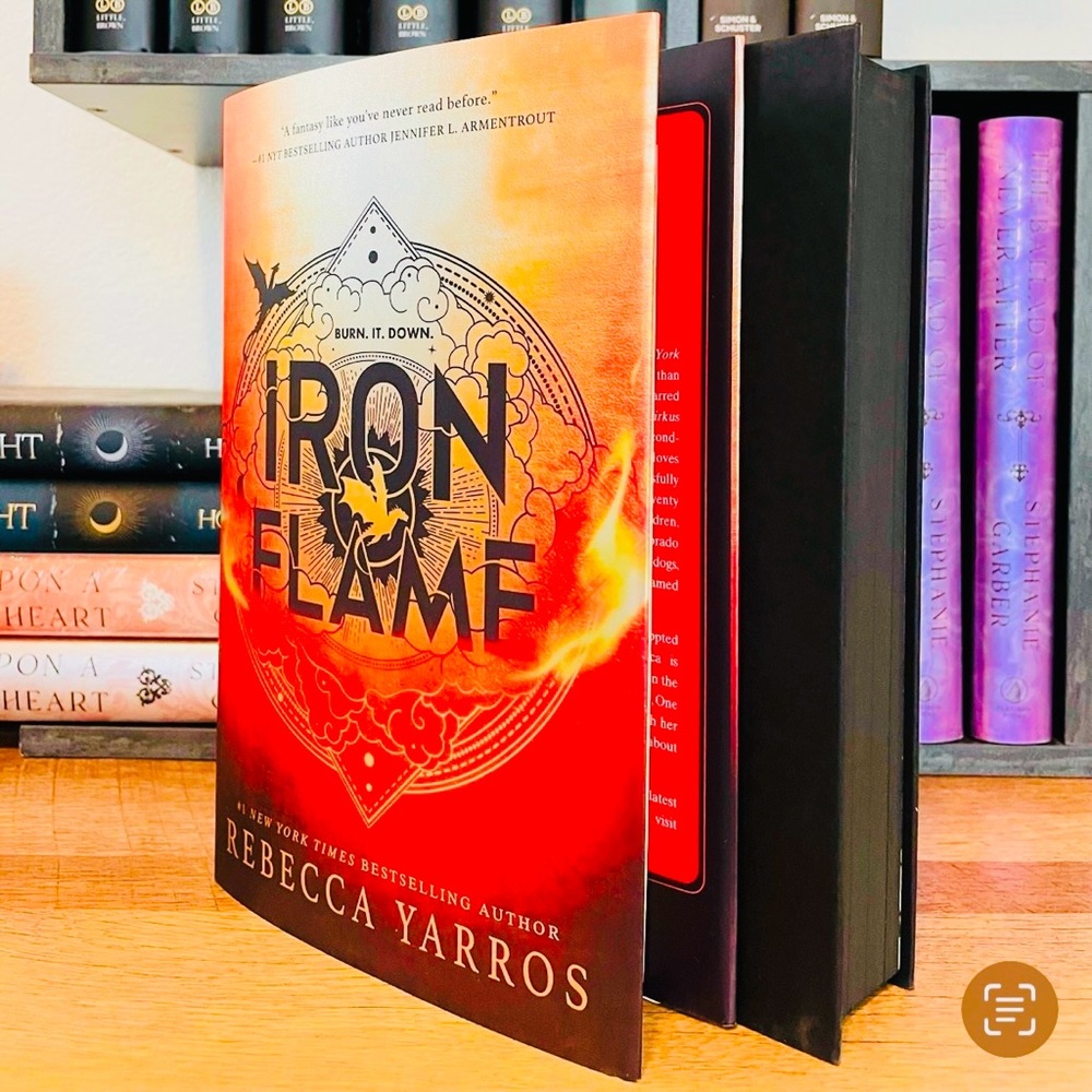 IRON FLAME - First Edition by Rebecca Yarros
